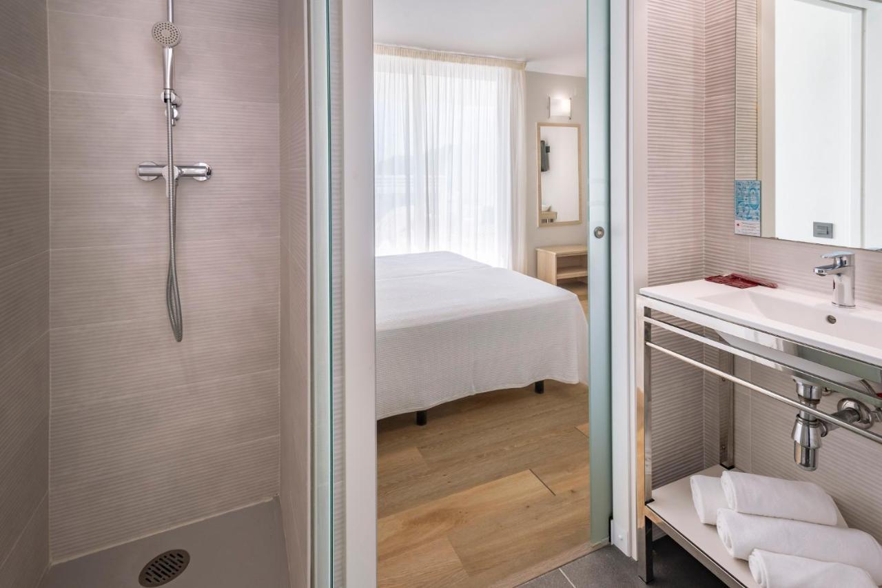 Aparthotel Marinada Salou Dış mekan fotoğraf