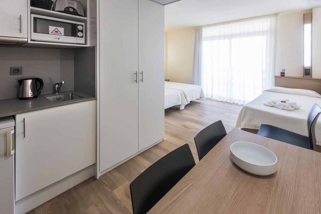 Aparthotel Marinada Salou Dış mekan fotoğraf